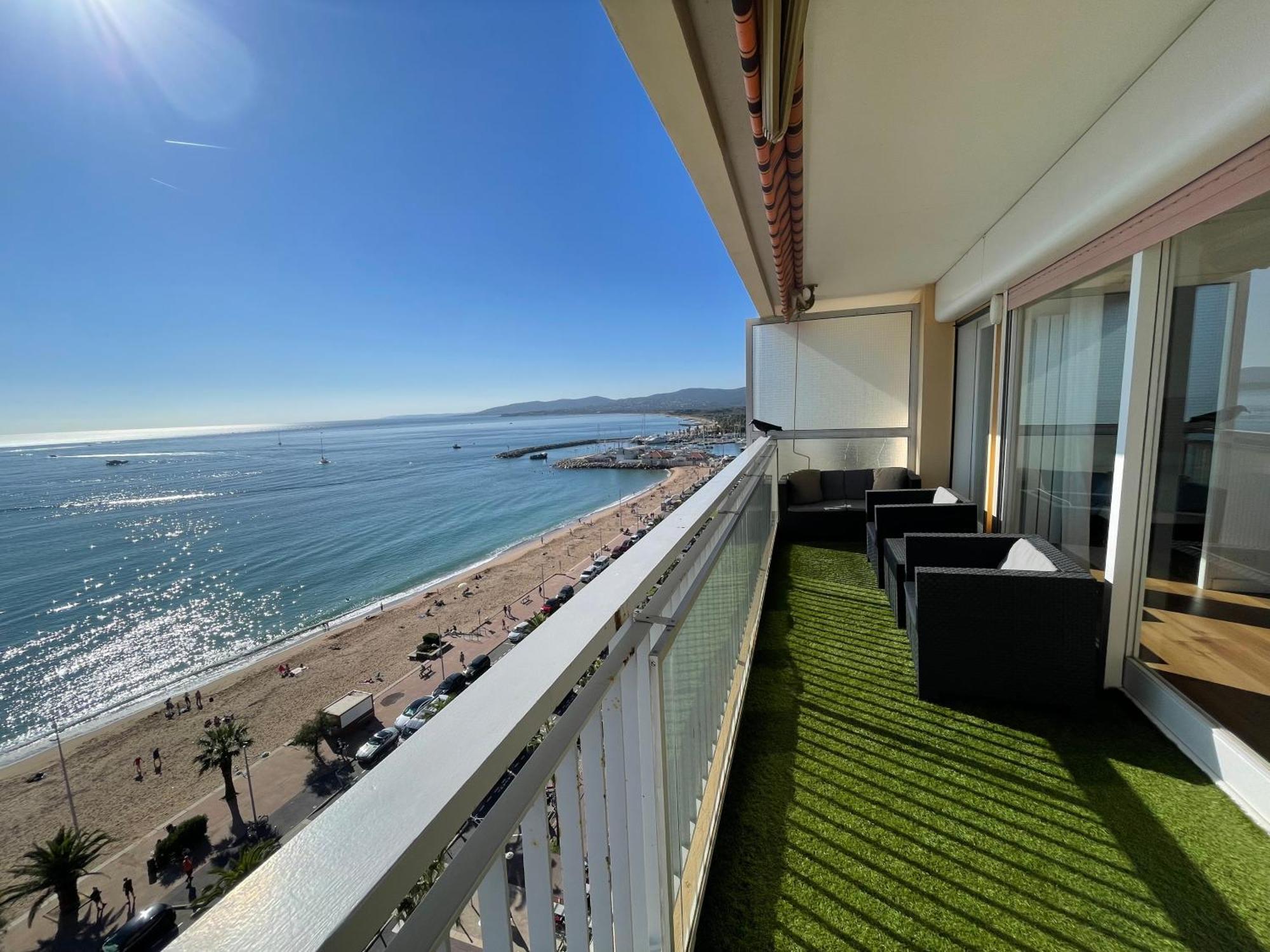 Frejus Plage - T2 -Vue Mer Feerique المظهر الخارجي الصورة